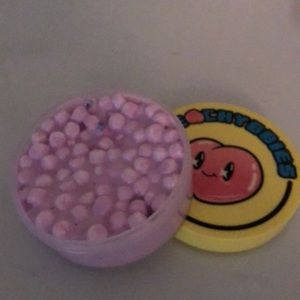 Namebrand Peachybbies Slime. Double berry cream.🫐